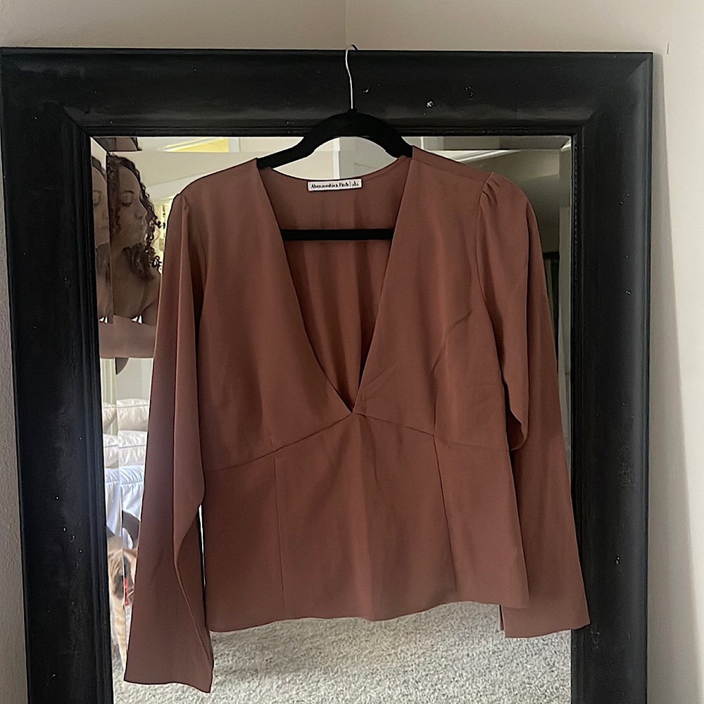 Low V cut Rose Blouse